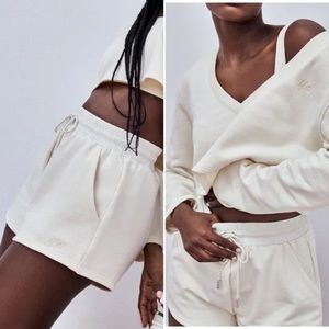 For Love & Lemons Morgan Creme Logo High Waisted Sweat Shorts Size XS